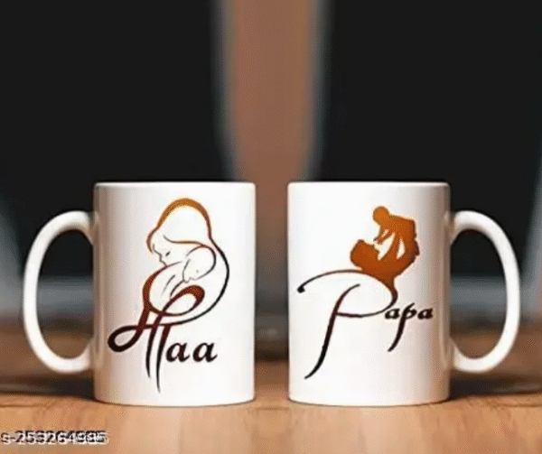 AMGHUB Maa Papa Printed Ceramic Mug Set | 330ml | Pack of 2 | Gift for Mom & Dad | Anniversary, Mother’s Day, Father’s Day Special