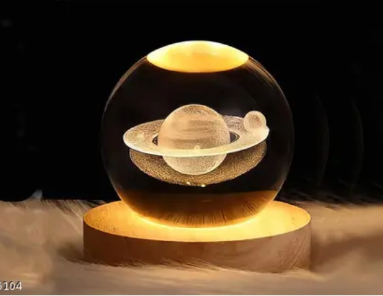 AMGHUB 3D Saturn Galaxy Crystal Ball Night Lamp – USB LED Table Light with Wooden Base | Kids Room & Gift Decor