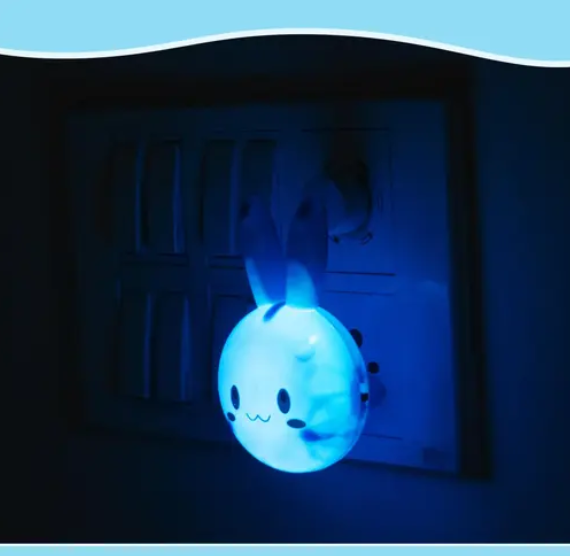 AMGHUB Expro White LED Night Lamp – Plug-in Light for Bedroom, Living Room, Kids Room
